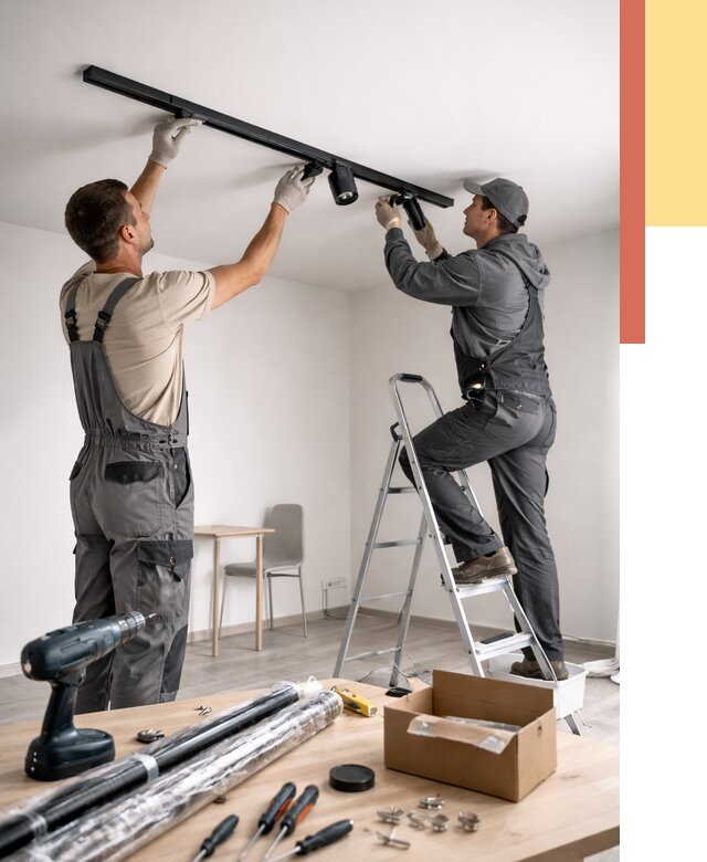 Установка трековых светильников в натяжной потолок в Ефремове от 4303 руб. | ОТДЕЛОЧНИК-Фрм